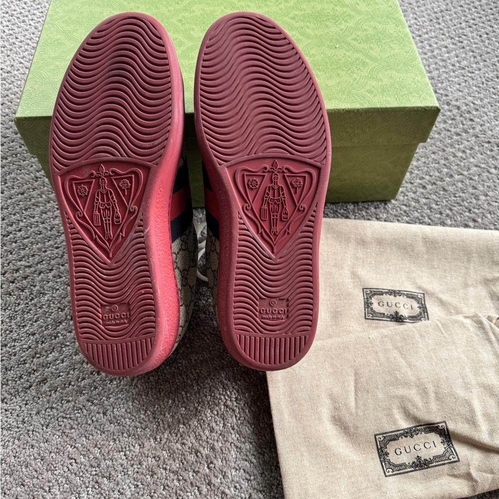 Gucci Monogram Sneakers with Red and Blue Accents - Picture 10 of 11